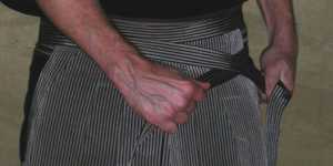 Putting on Hakama